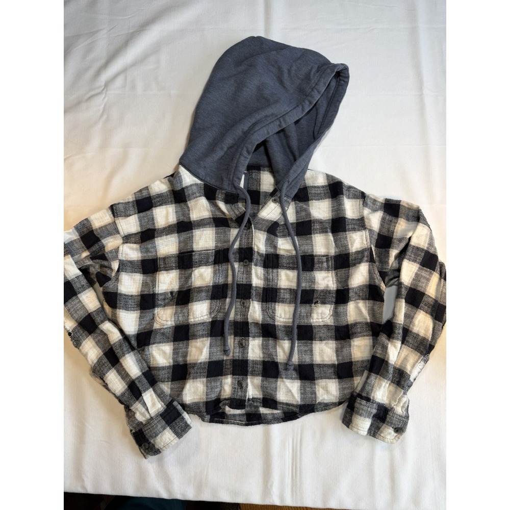 American Eagle Crop Hooded Button Down Flannel Plaid Black Distress Look  Size M